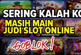 Orang Lagi Main Slot